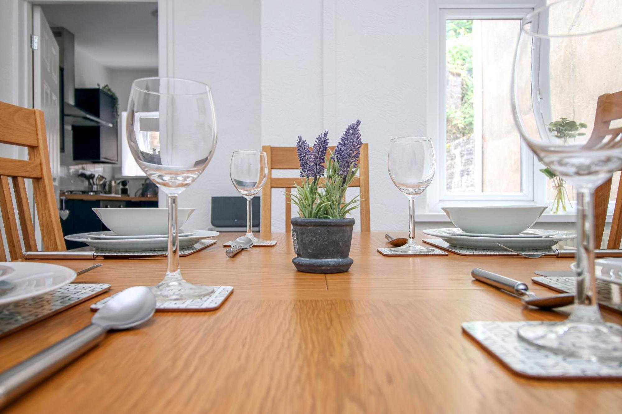 Norton Terrace Charming Home In The Beautiful Afan Forest By Staystaycations Port Talbot Exteriör bild